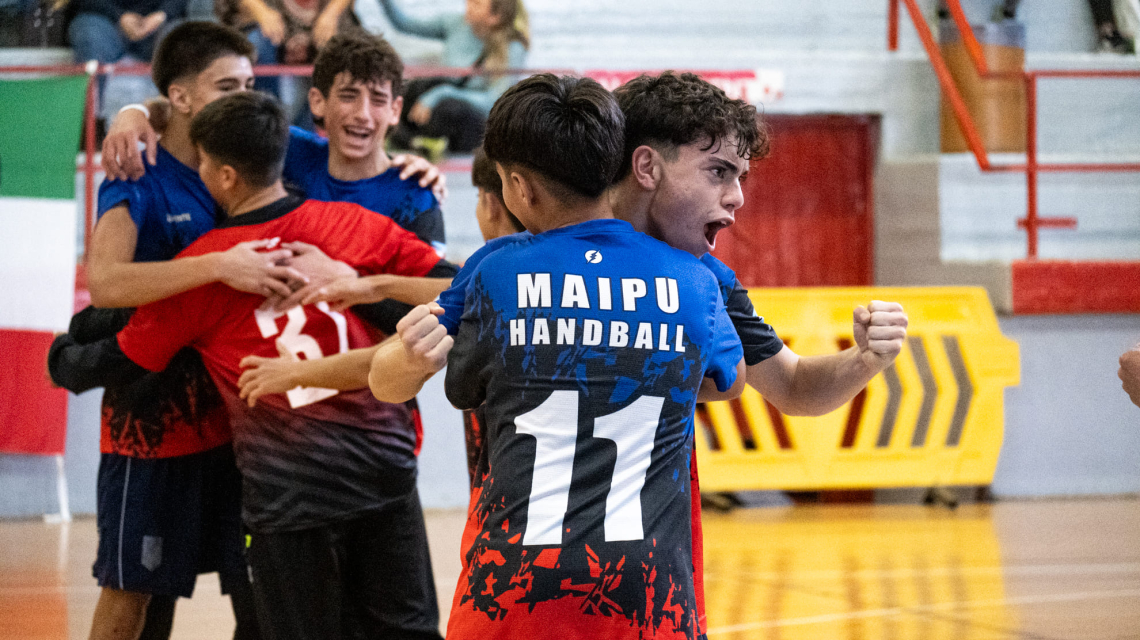 Defensa, Maipú y Once Unidos, en cuartos de final del Nacional “A” de Menores