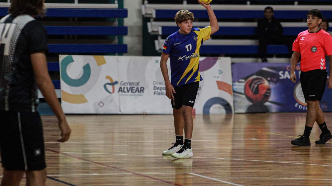 Acha en cuartos de final, Once por la reclasificación